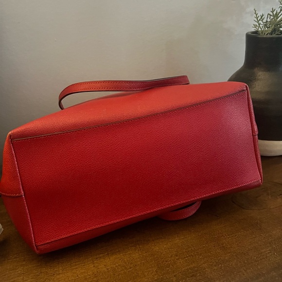 Coach Zip Top Tote (with matching pouch) - Picture 5 of 9